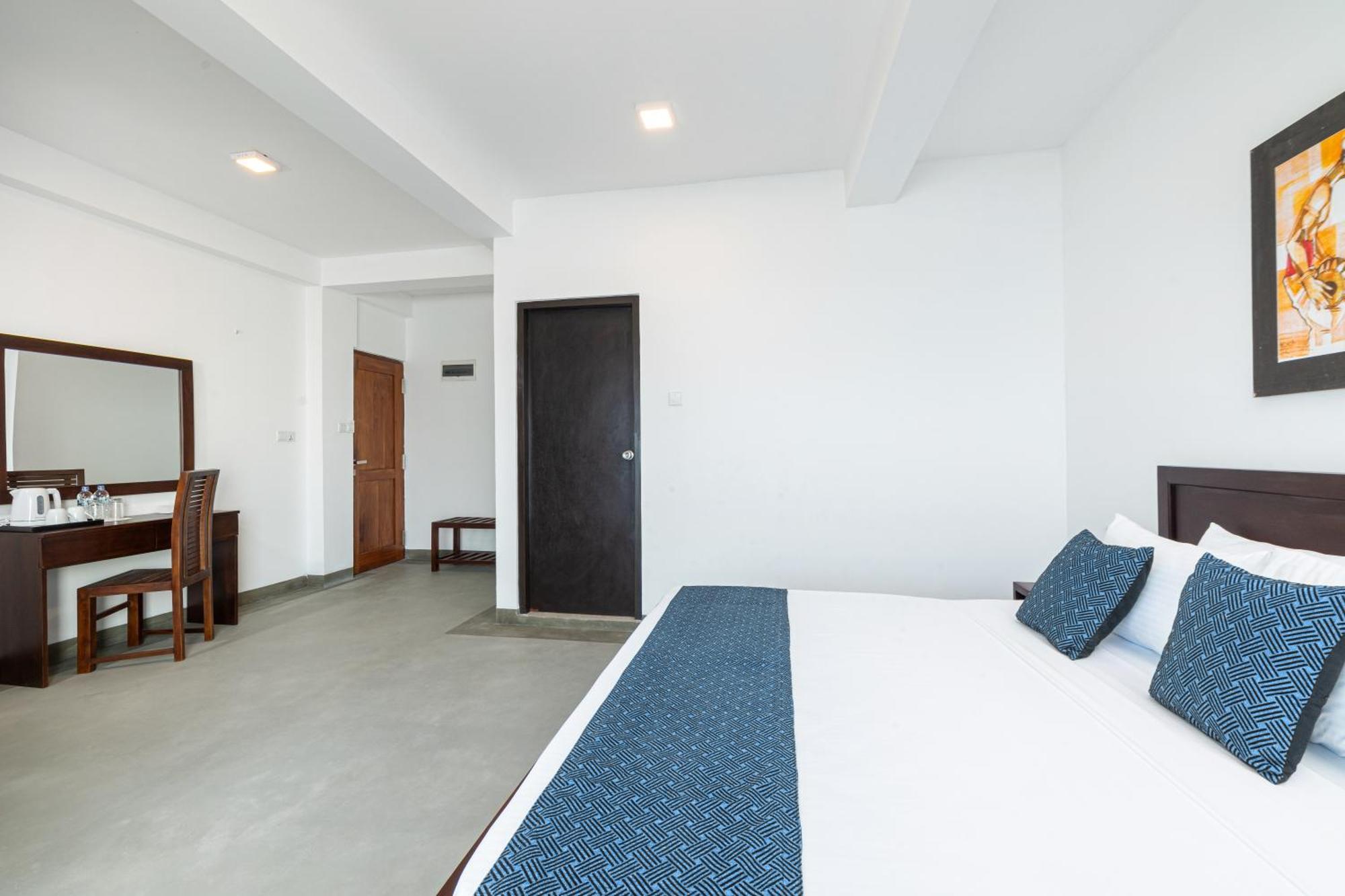 The Beach Talpe Unawatuna Exterior photo